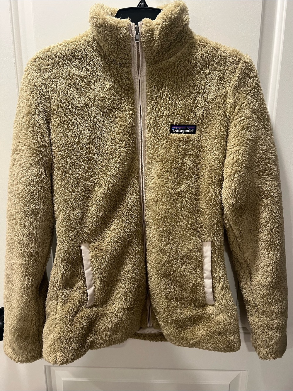 Patagonia Cream/Tan Fuzzy Zip-Up Jacket